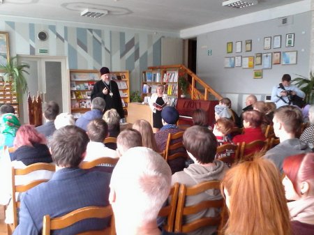 В библиотеке-филиале №8 проходит неделя православной книги