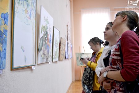 Выставка батика Ирины Суздальцевой «Гармония цвета»