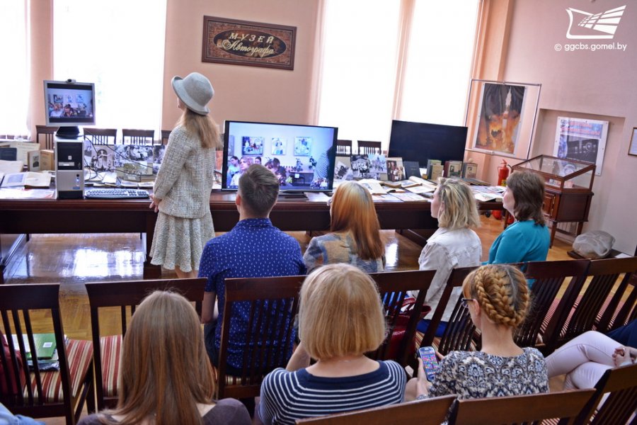 Онлайн-встреча молодых поэтов и писателей Гомеля и Ульяновска