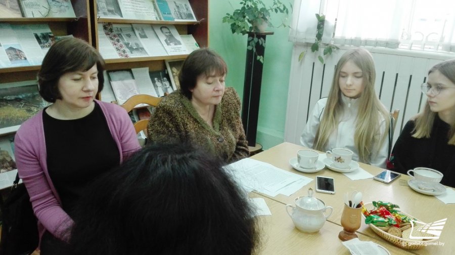Встреча с поэтессой Алёной Асенчик