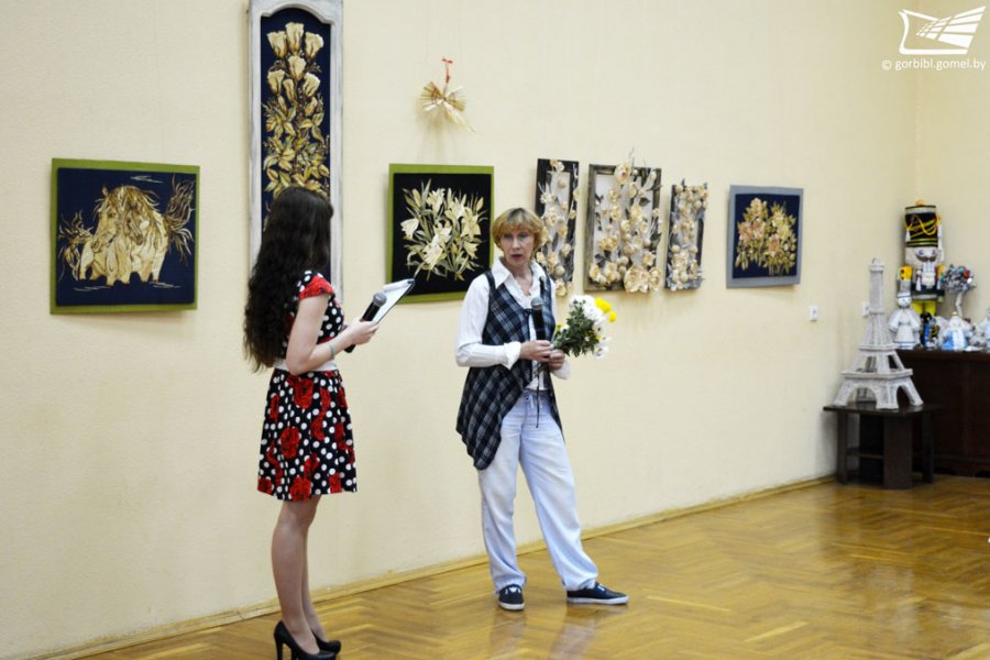 Выставка Аллы Банкрашковой «Белорусские напевы»