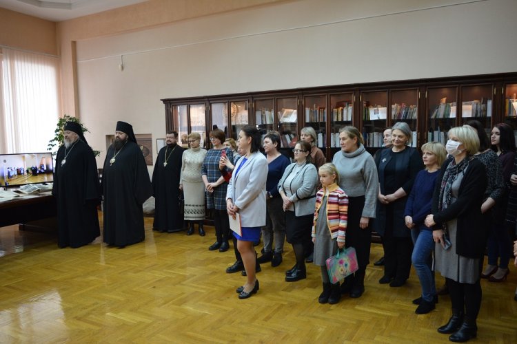 Редкие православные издания презентовали в Центральной библиотеке