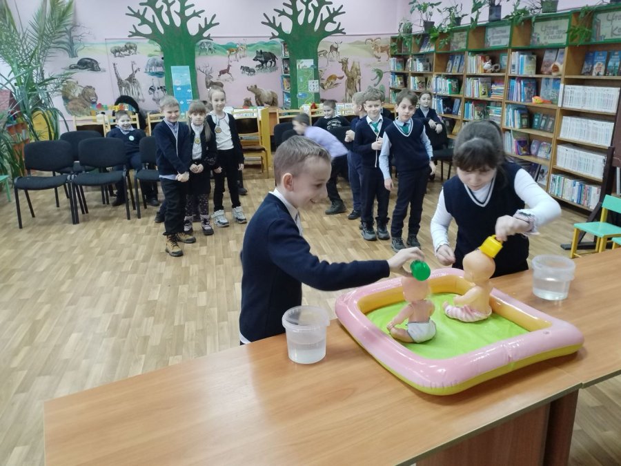 Сон, прогулка, физкультура лучше пузырьков микстуры