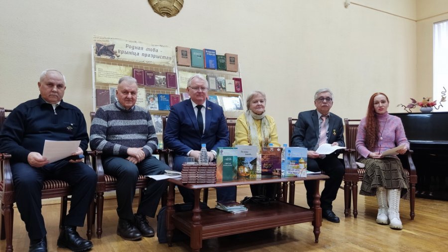 З любоўю да Радзімы, з верай у дабро