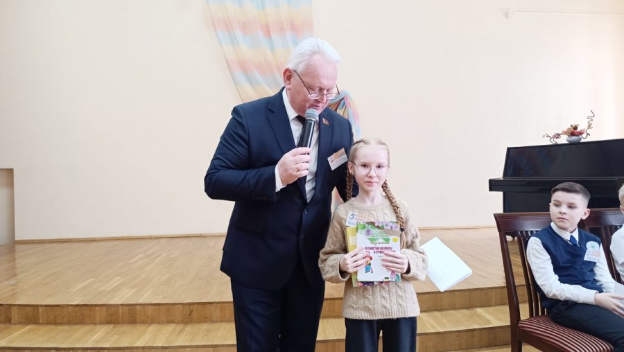 Лучший читатель детских книг – Иван Терёхин