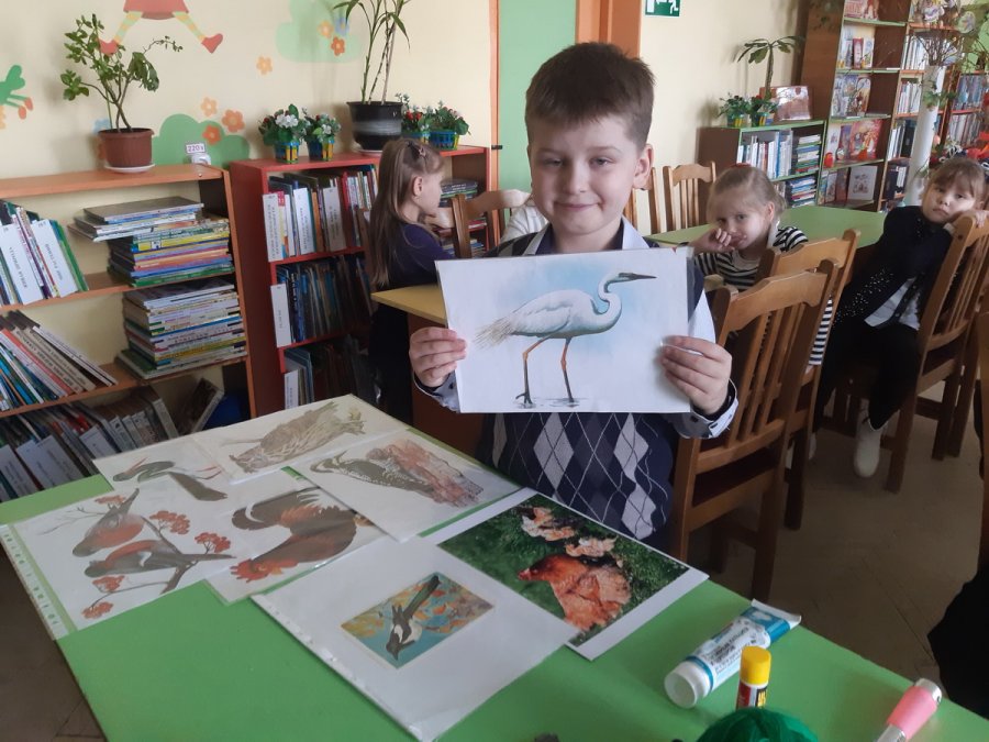 Автор книги для первоклассников