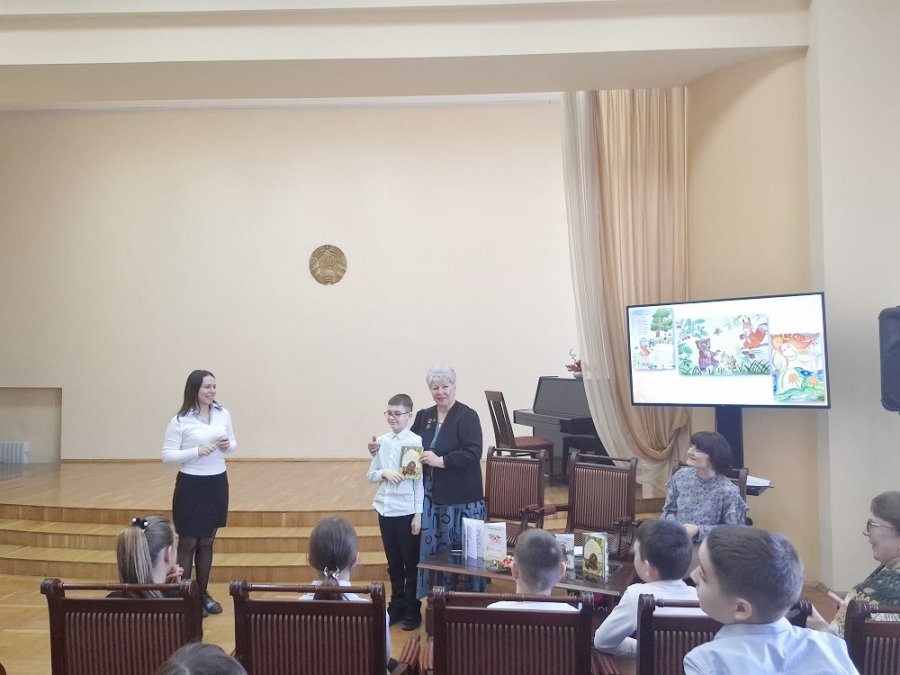 Лучистые стихи детям