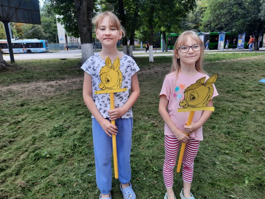 Книжный дворик