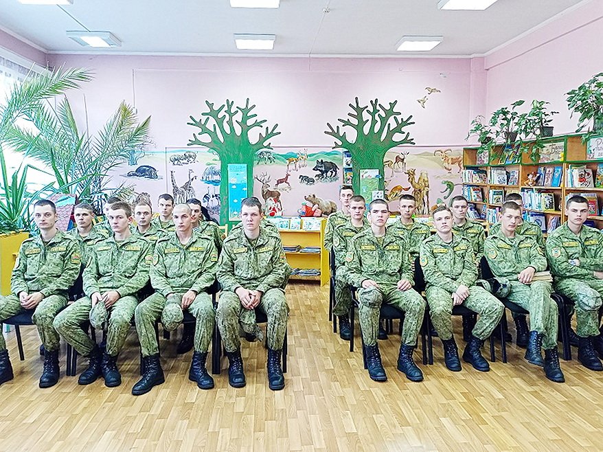 Ленинград жив!