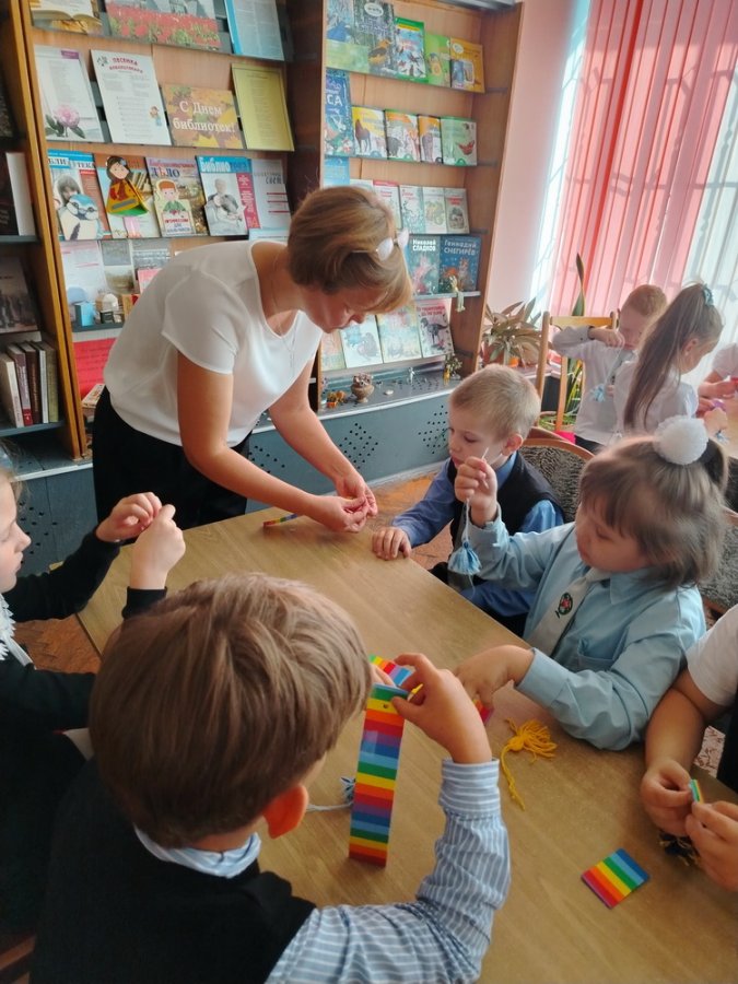 Остановка: БИБЛИОТЕЧНАЯ!