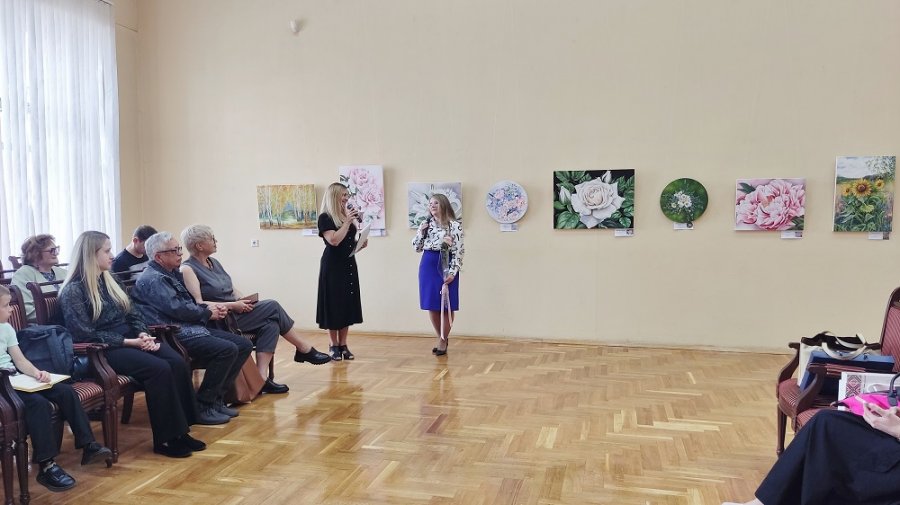 Выставка живописи «Краски лета»