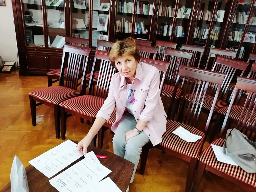 Виват, библиотека!