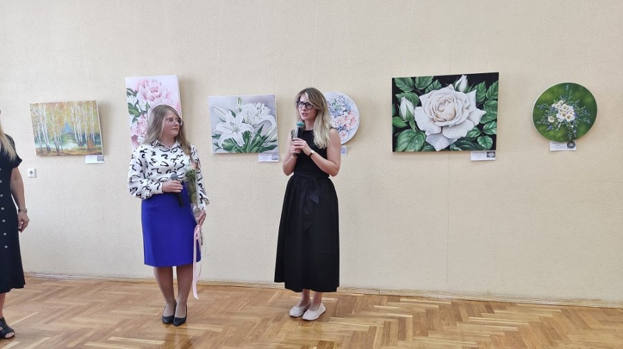 Выставка живописи «Краски лета»