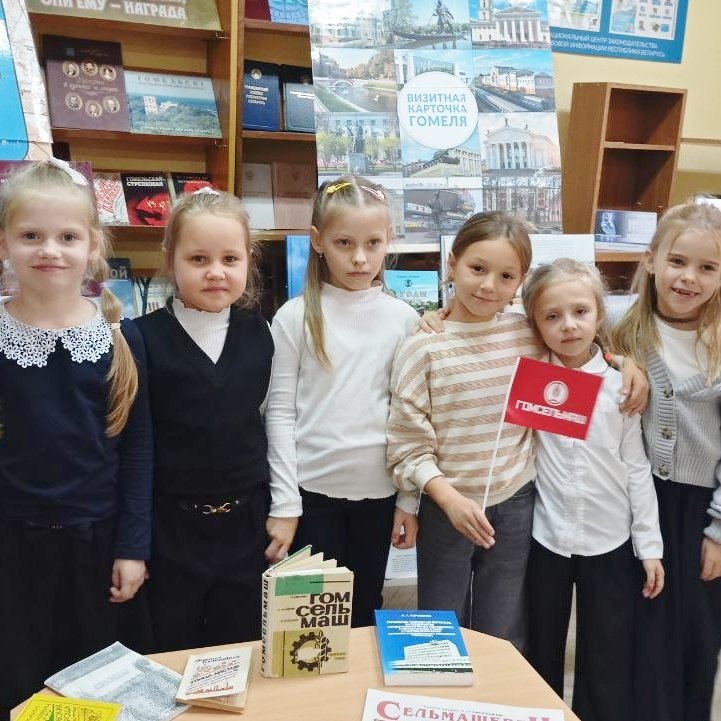 Ведёт проспект родимый в страну мою – Сельмаш