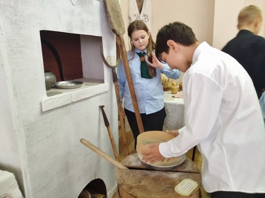 Ад зярнятка – да каравая