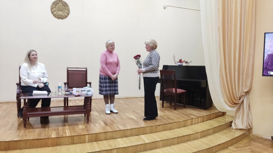 “Мядзел, кветка мядовая”