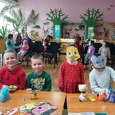 В гости к глупому мышонку