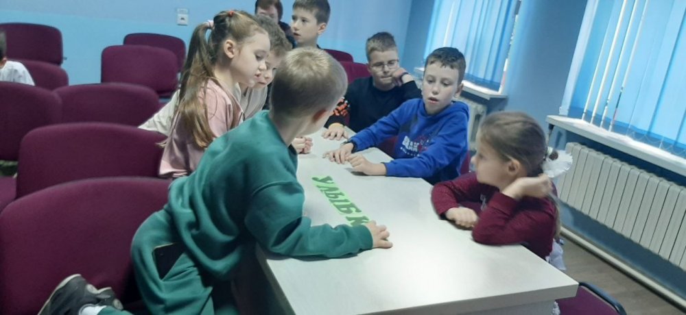 Поделись улыбкою своей