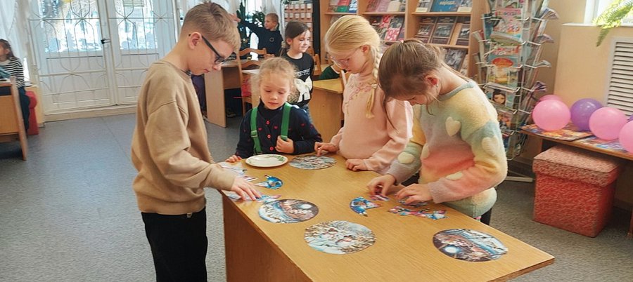 Снег кружится...