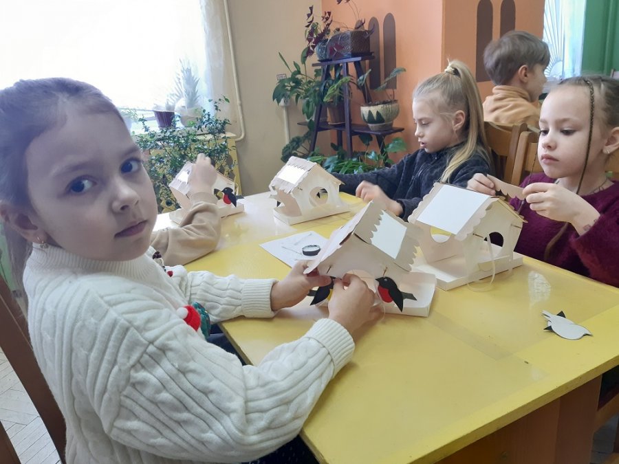 Покормите птиц зимой!