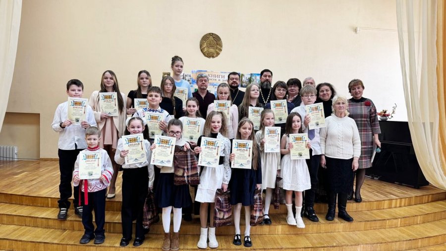 Слагая буквы – славим Творца