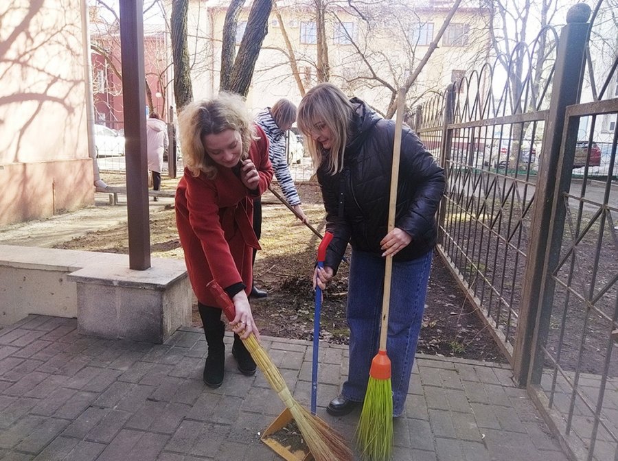 Участие в общегородском субботнике