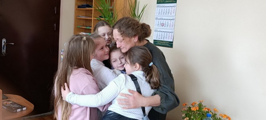 Научи сердечко добру