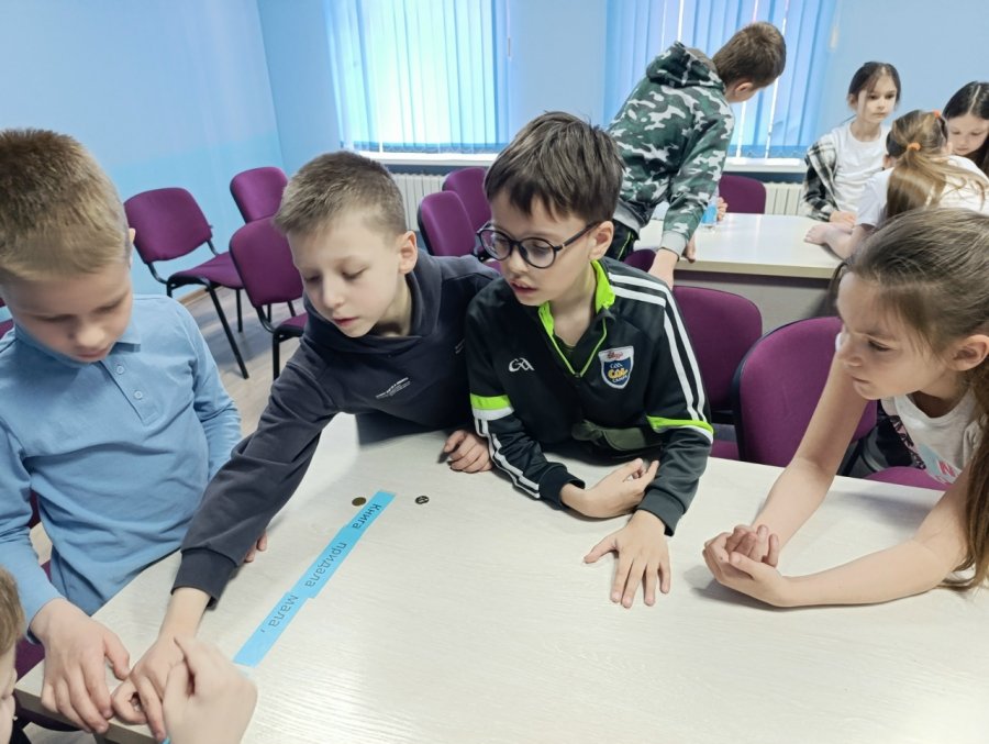 Как много книг хороших, добрых