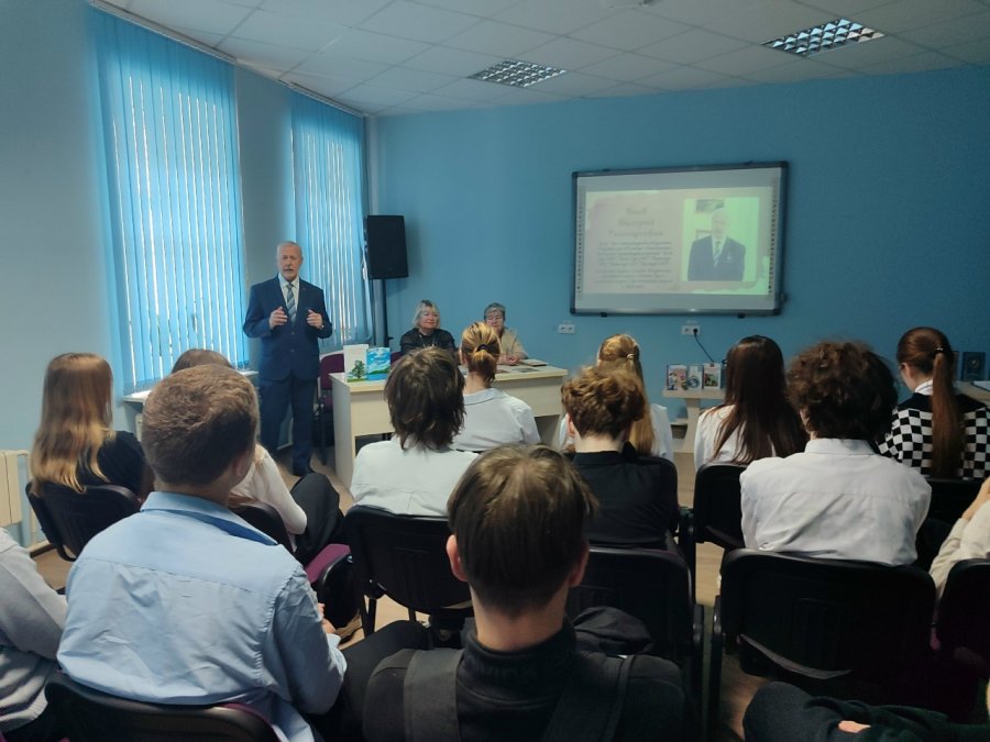 Душа поэзией полна