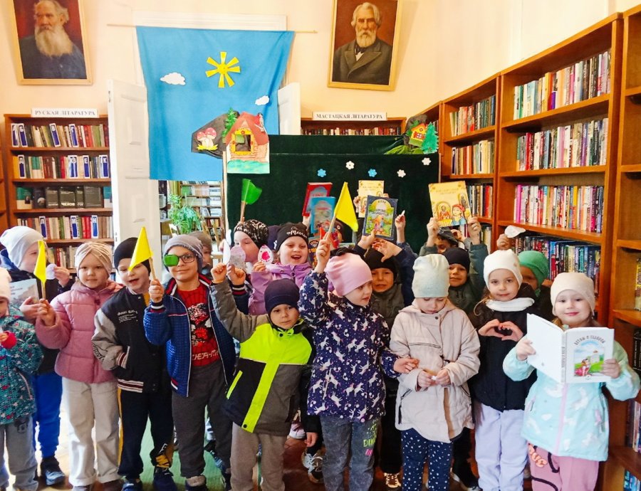 Пасха радость нам несёт