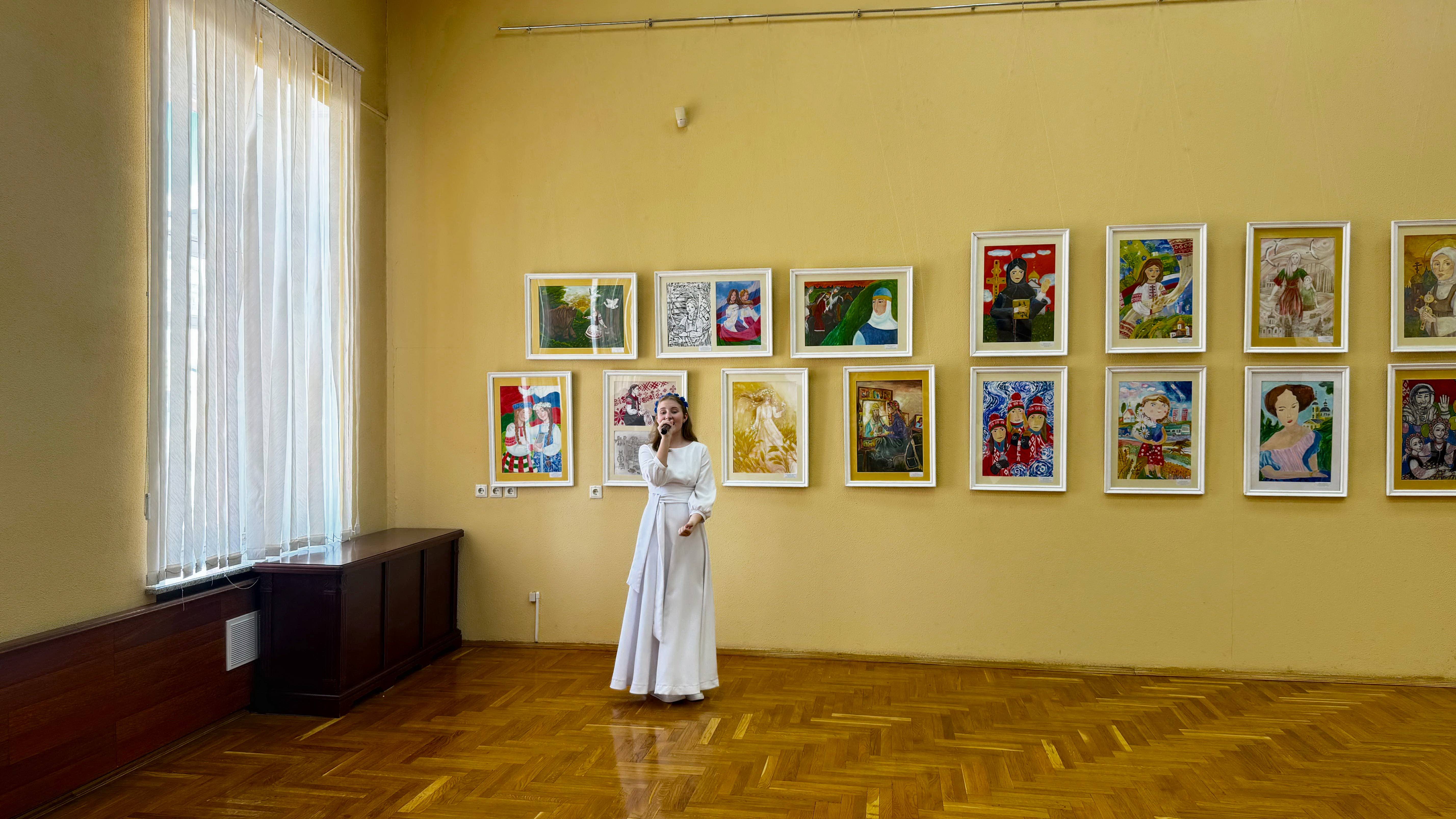«Я рисую этот мир»