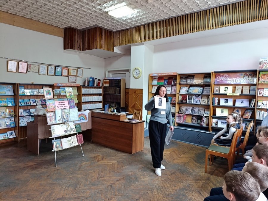 Пра Веру-вавёрачку, буслінае лета і цара зубра