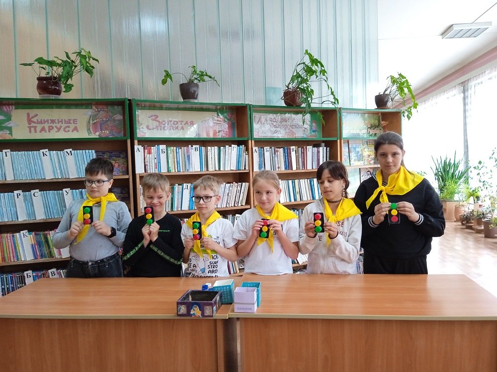 Правила дорожные знать каждому положено!