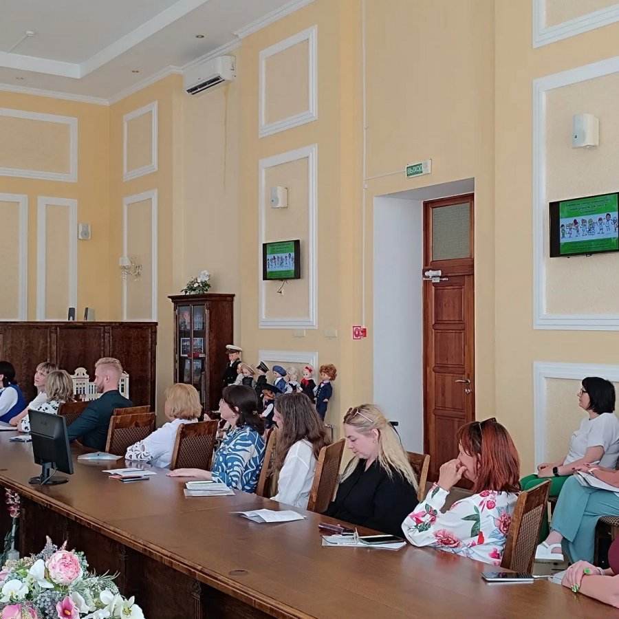 Участие в семинаре «Библиотека для нового поколения: диапазон идей и практик»