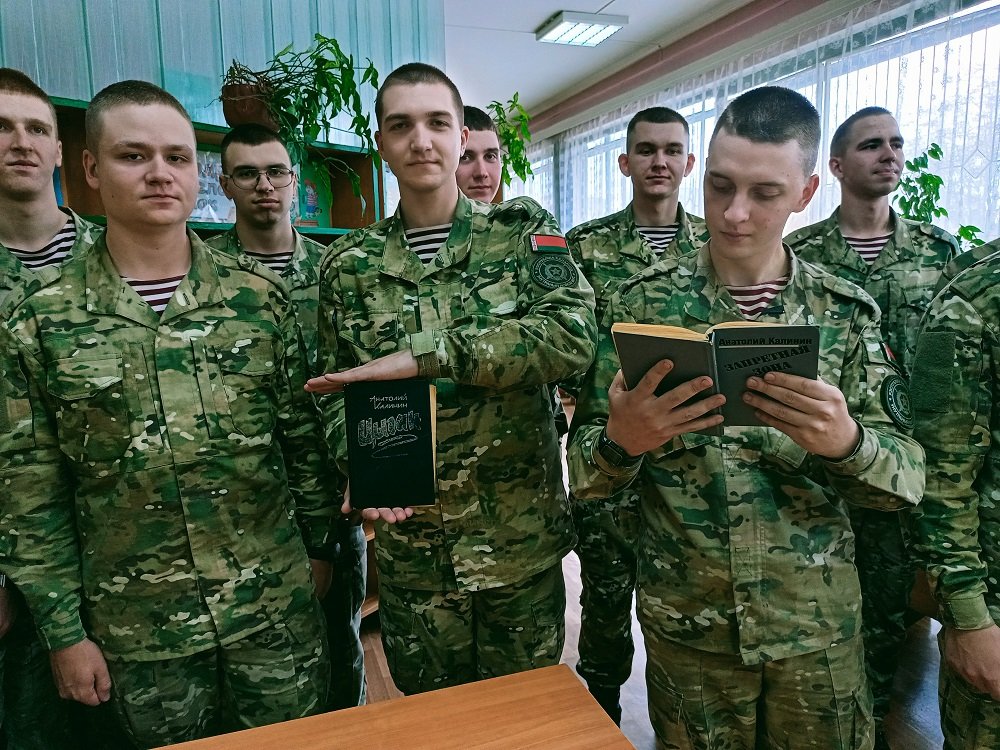 Анатолий Калинин: в жизни, литературе, на экране